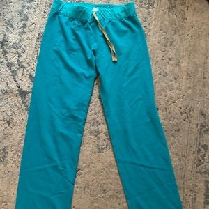 Show off your tan in this awesome color! Gently used.